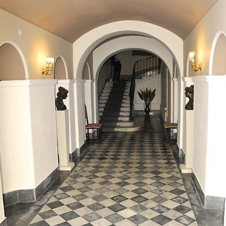 Alibrandi Palace Civitavecchia Buitenkant foto