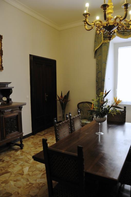 Alibrandi Palace Civitavecchia Buitenkant foto