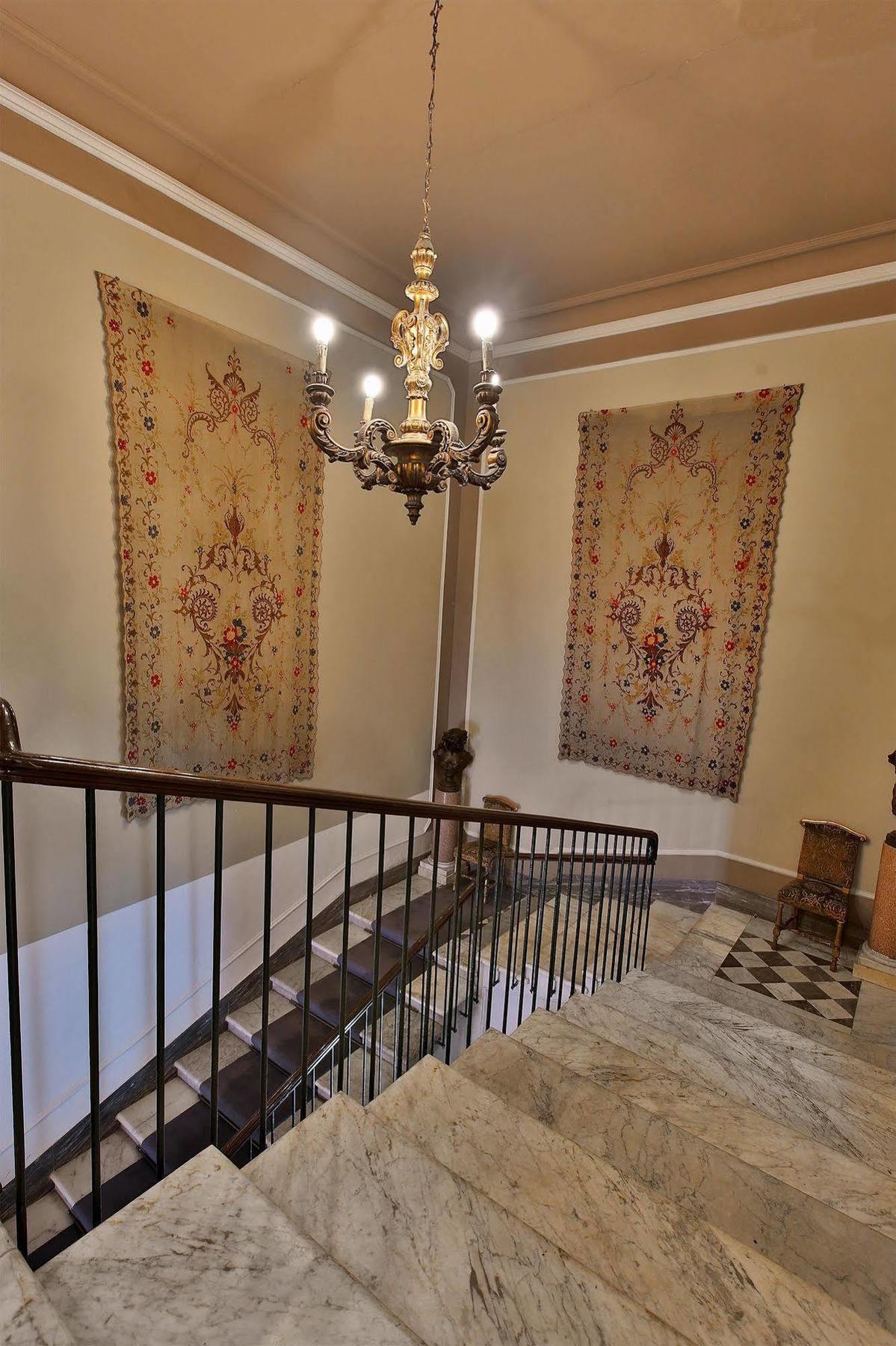 Alibrandi Palace Civitavecchia Buitenkant foto